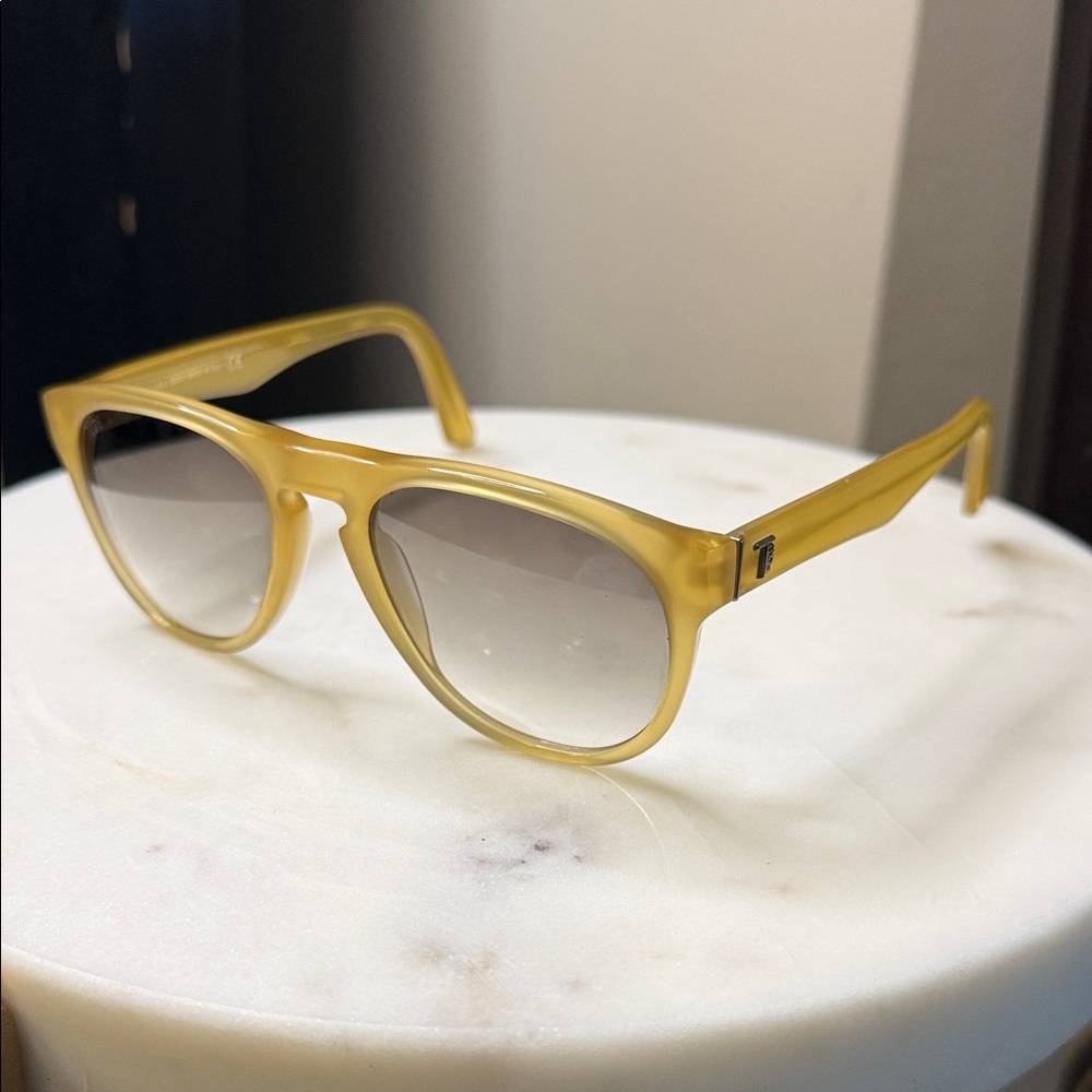 TOD’S Sunglasses